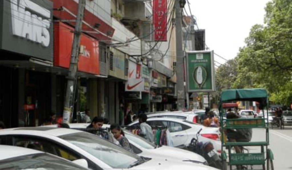 Kamla Nagar Market Nearest Metro
